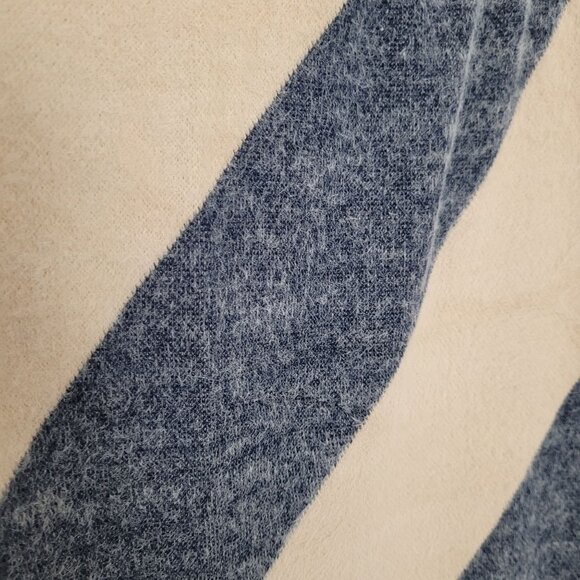 Anthropologie Diagonal Striped Midi Sweater Skirt Womens Size M Beige Gray - Picture 4 of 6